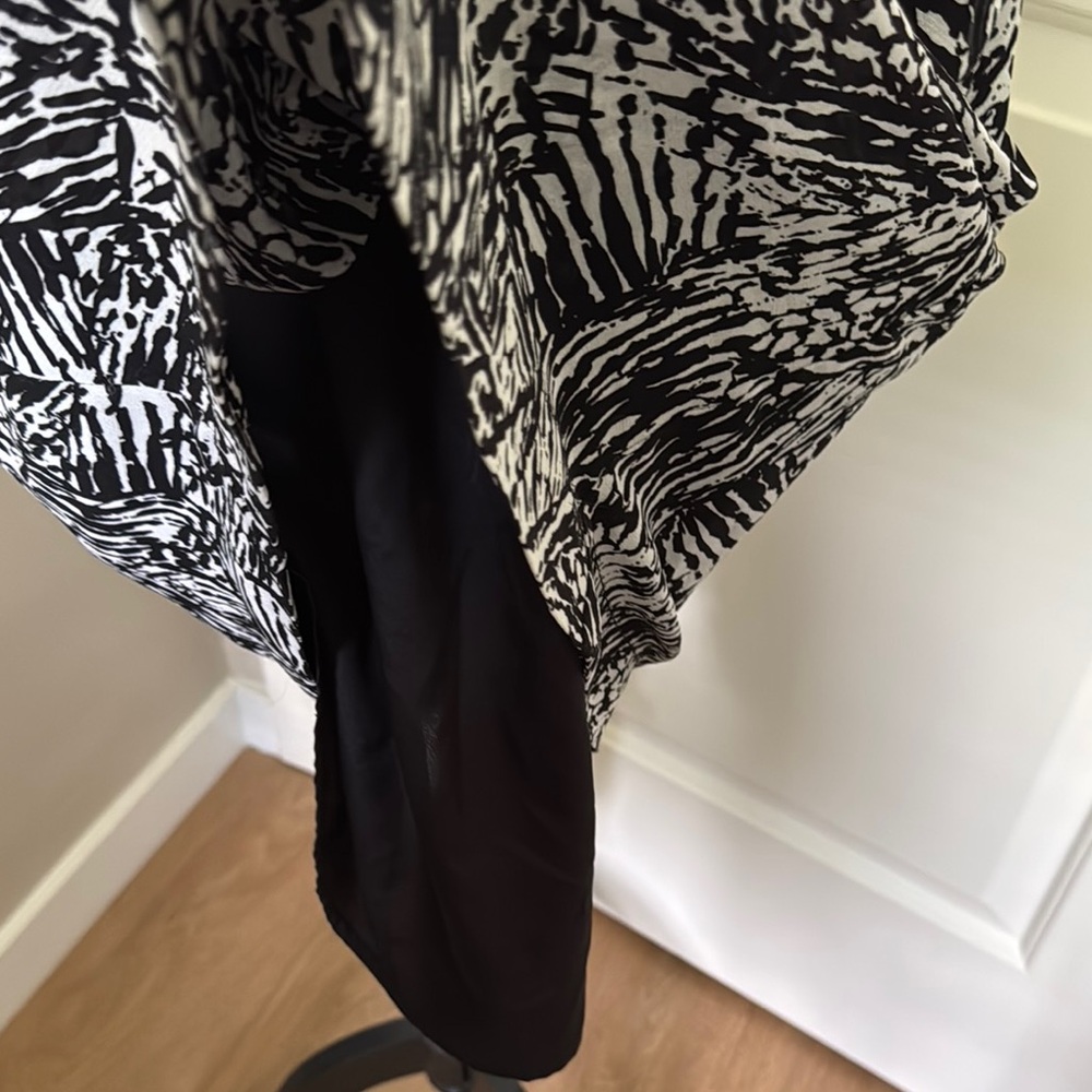 BCBGeneration Ruffles Dress - Picture 7 of 10